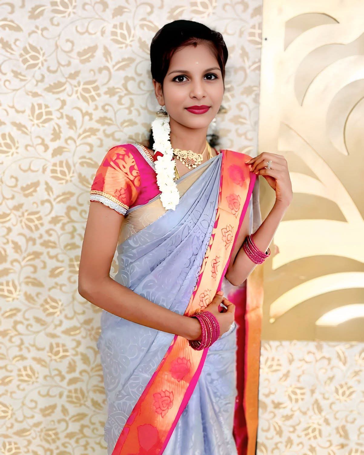 Thanjavur Tamil coll girls escorts service centre photo 2
