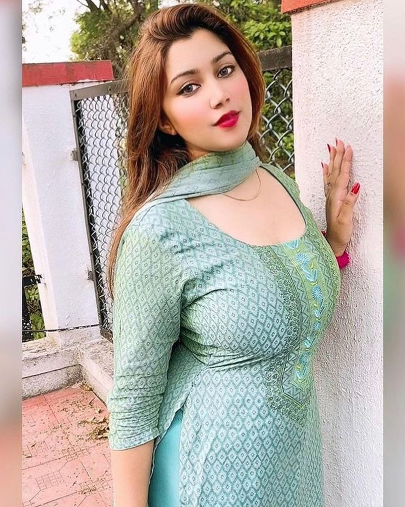 Contact only telegram No any advance payment Mrs priyanka Guwahati photo 1