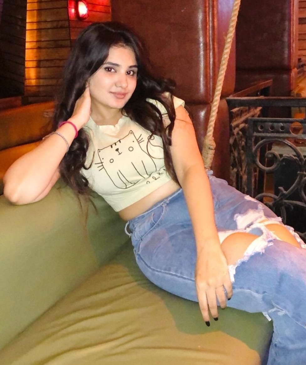 Ahmedabad MyselfPoojaSharmaindependent college callgirl photo 2